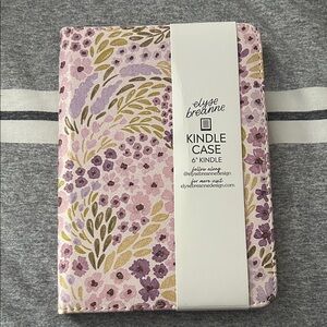 Elyse Breanne Floral Kindle Case
